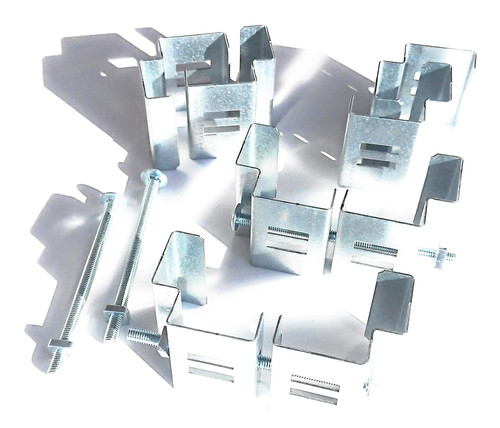 Slotted concrete fence post - ®,