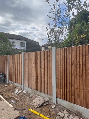 Slotted concrete fence post - slotted,